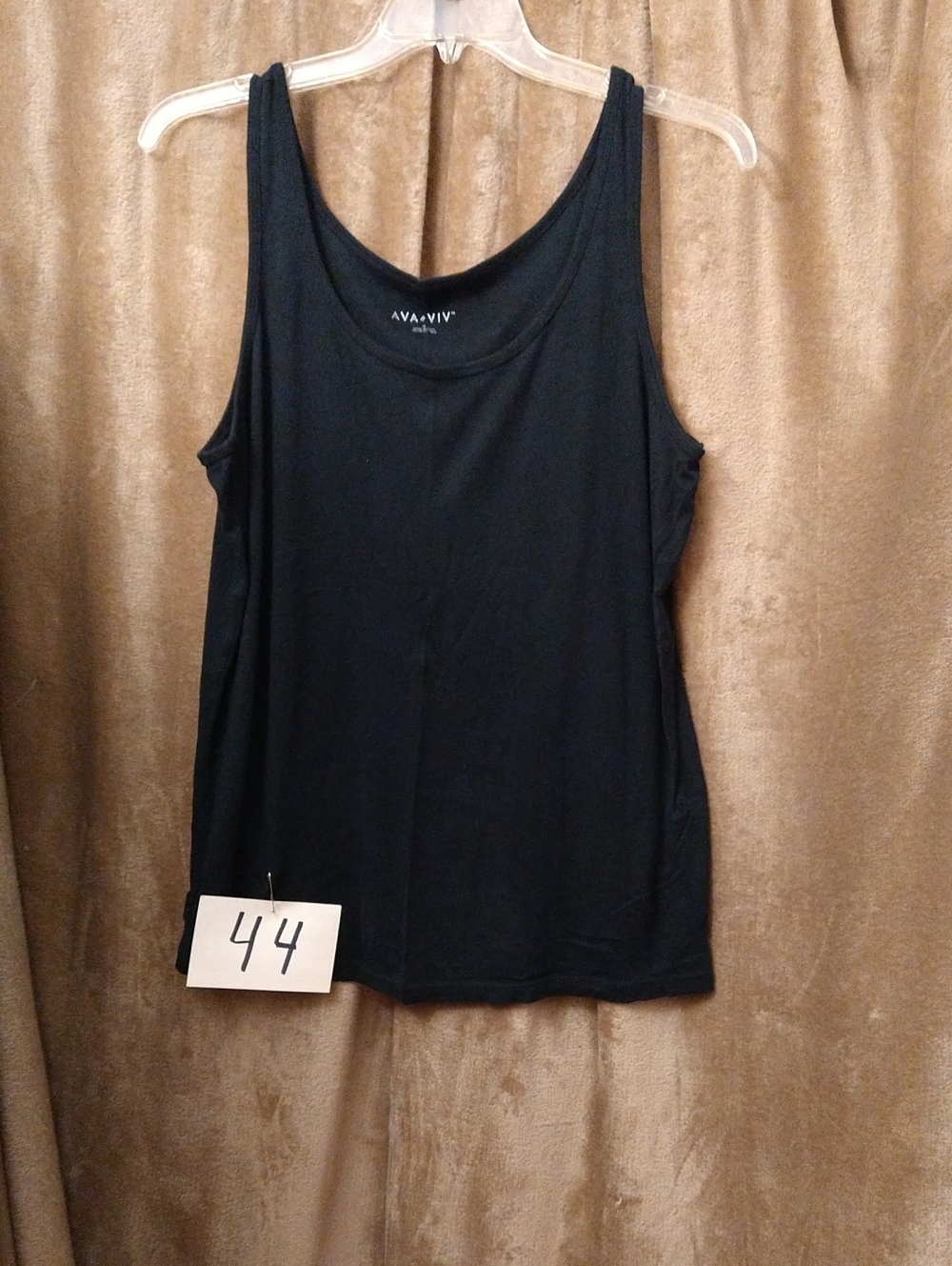 AVA & VIV Black Scoop Neck Tank Top